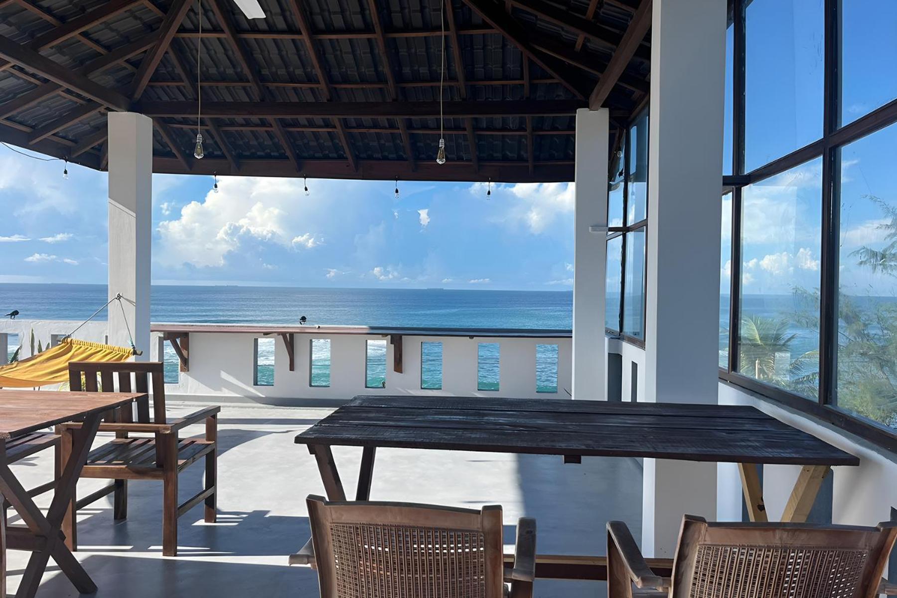 Shehara Sun Surf Lodge Midigama East Exteriör bild