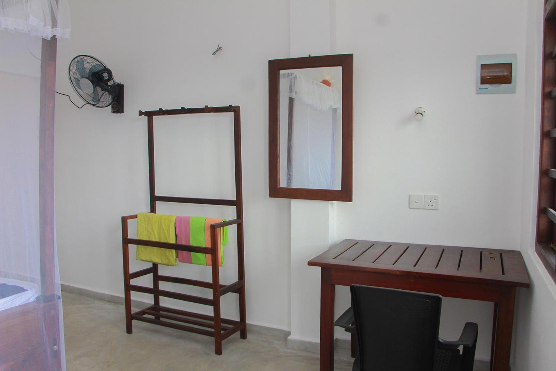 Shehara Sun Surf Lodge Midigama East Exteriör bild