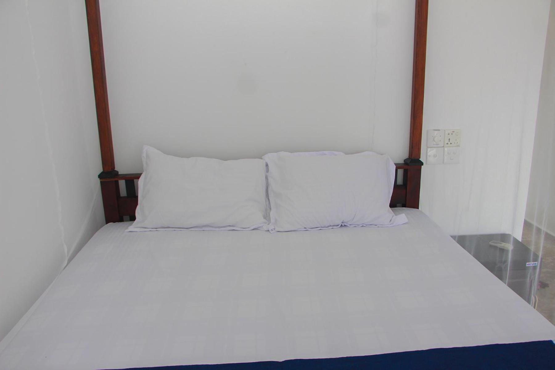 Shehara Sun Surf Lodge Midigama East Exteriör bild