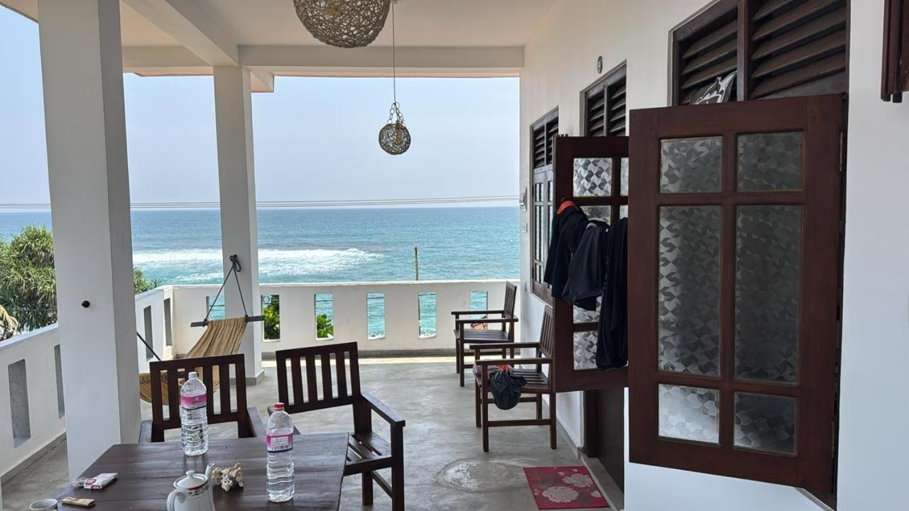 Shehara Sun Surf Lodge Midigama East Exteriör bild